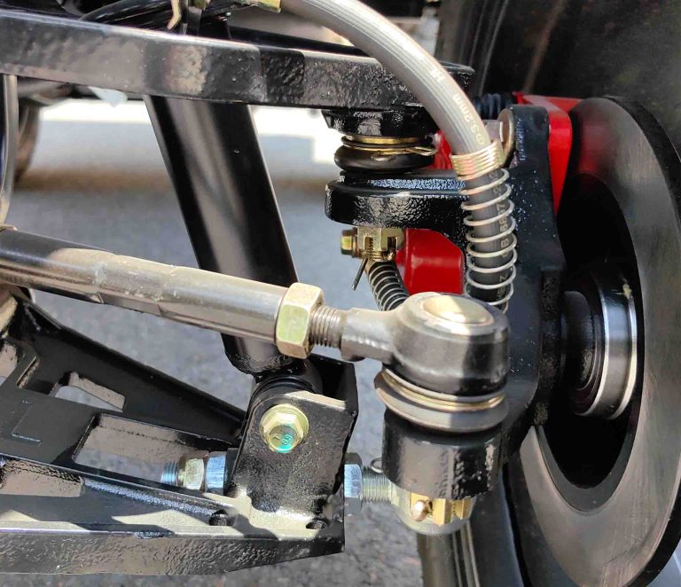 https://www.bak-ev.com/wp-content/uploads/2024/08/G-H2P-Golf-Cart-Detail-View-Front-suspension.jpg