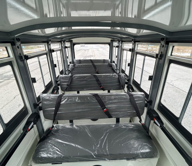 https://www.bak-ev.com/wp-content/uploads/2025/03/Detail-picture-of-14-seater-enclosed-sightseeing-car-3.jpg