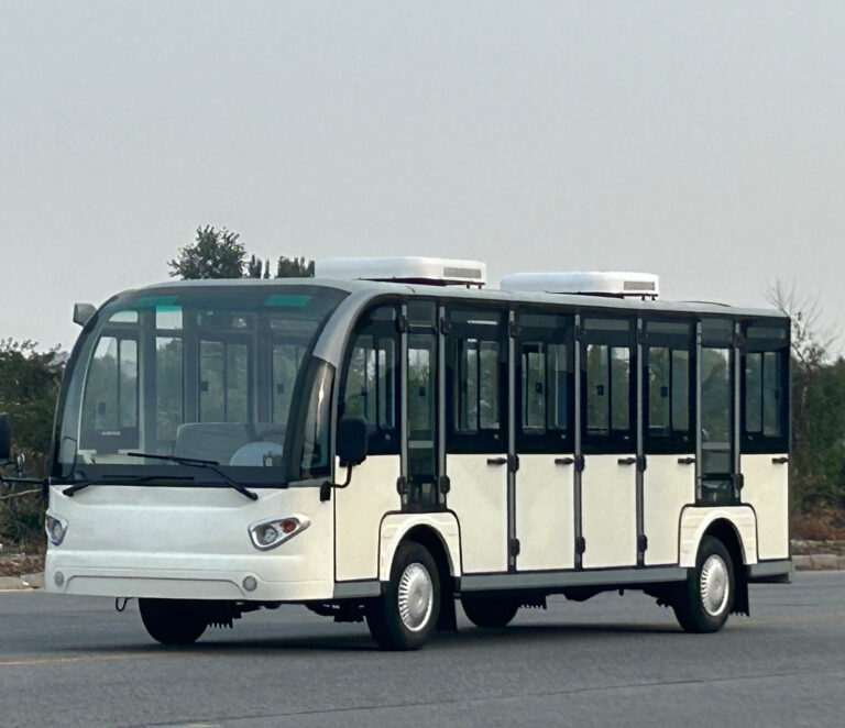https://www.bak-ev.com/wp-content/uploads/2025/03/Front-and-side-view-of-the-23-seater-enclosed-sightseeing-car-2.jpg