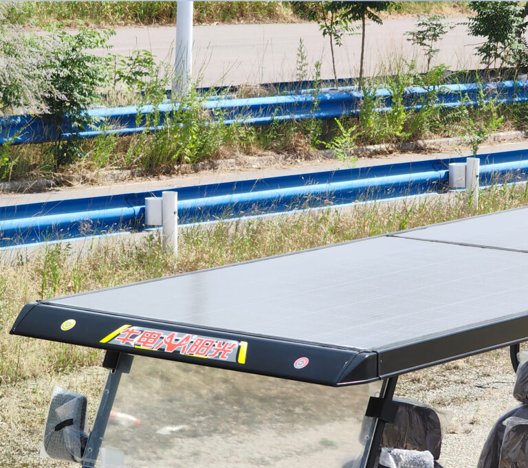 https://www.bak-ev.com/wp-content/uploads/2025/06/Solar-Power-K-H42-Golf-Cart-Detail-View-Solar-Power2.jpg