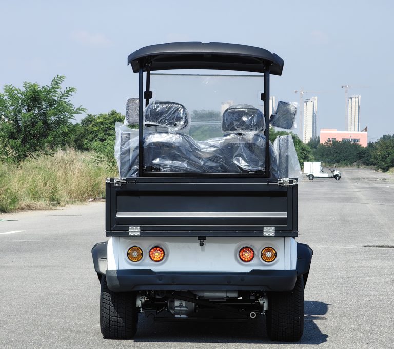 https://www.bak-ev.com/wp-content/uploads/2025/08/Electric-Flatbed-Truck-Rear-View.jpg