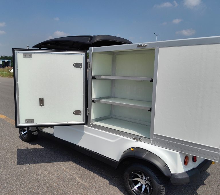 https://www.bak-ev.com/wp-content/uploads/2025/08/Electric-Insulated-Vehicle-Detail-View-insulated-container-2.jpg